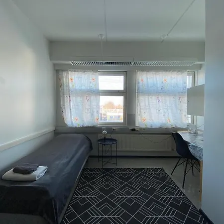 Hostel400kokkola Mannerheiminaukio Хостел Коккола