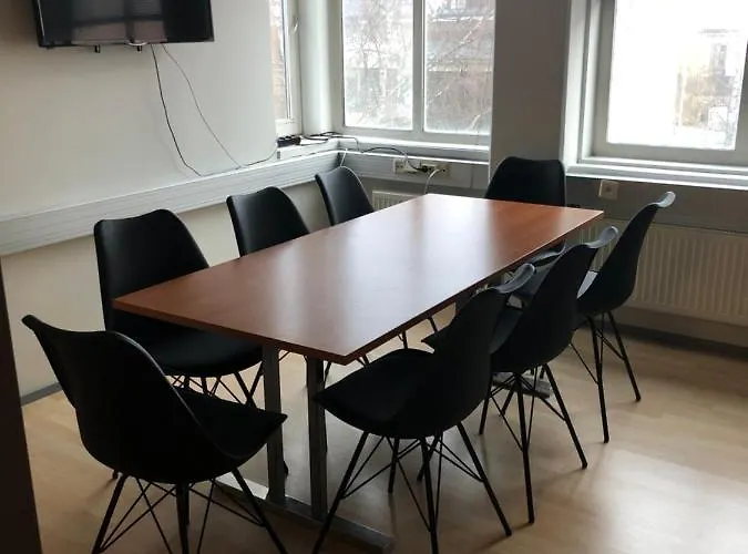 Hostel400kokkola Mannerheiminaukio 코콜라