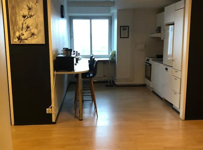 Hostel400kokkola Mannerheiminaukio * קוקולה