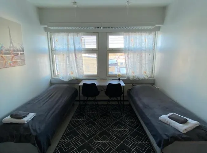 Hostel400kokkola Mannerheiminaukio אכסניה *