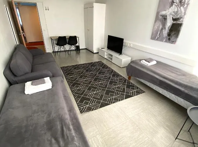 Hostel400kokkola Mannerheiminaukio אכסניה