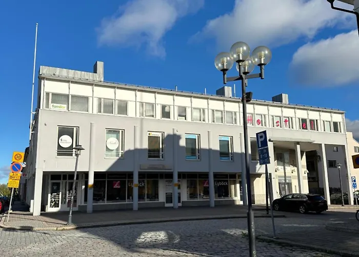 Hostel400kokkola Mannerheiminaukio * קוקולה